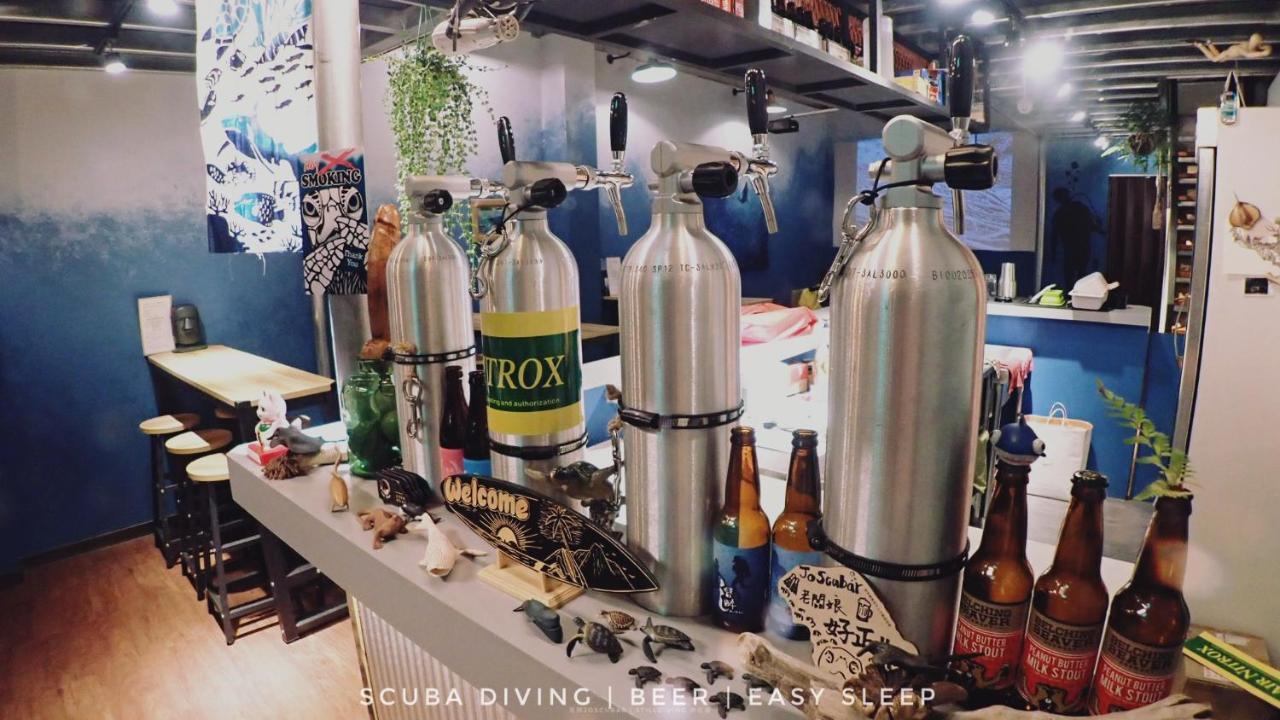 氮醉潛水酒吧旅宿joscubar Diving Hostel Сяолюцю Экстерьер фото